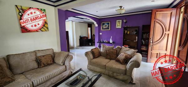 MAISON A LOUER - ZONE: THOMASSIN