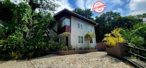 MAISON A LOUER, ZONE: PELERIN