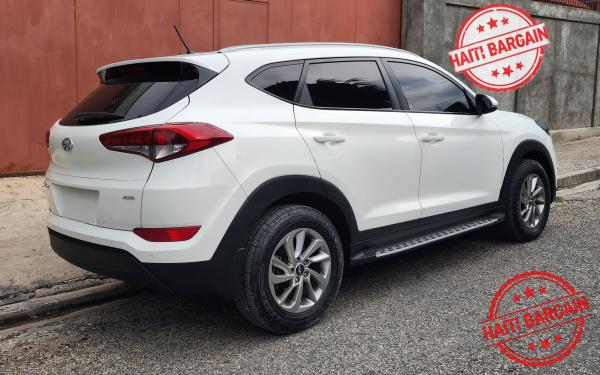 2016 HYUNDAI TUCSON