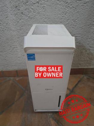DEHUMIDIFIER