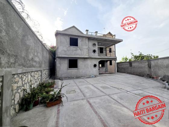 MAISON INACHEVÉE A VENDRE, ZONE: Puit Blain (La Montagne)