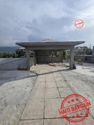 MAISON INACHEVÉE A VENDRE, ZONE: Puit Blain (La Montagne)