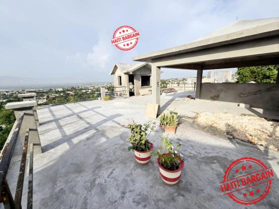 MAISON INACHEVÉE A VENDRE, ZONE: Puit Blain (La Montagne)