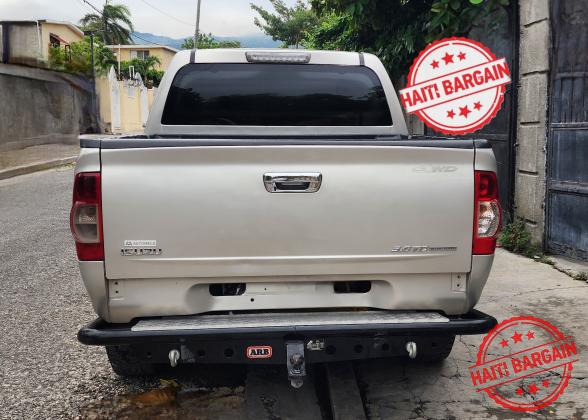 2012 ISUZU D-MAX BLINDÉ