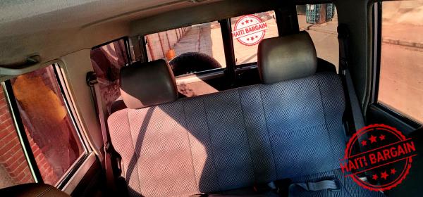 2011 TOYOTA LAND CRUISER