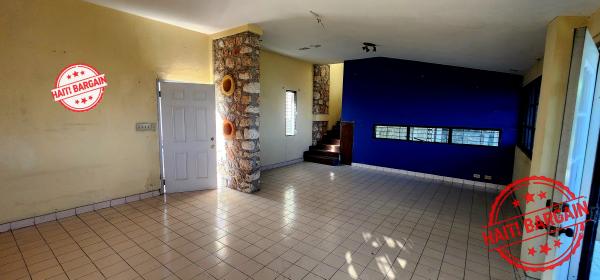 MAISON À VENDRE – MORNE CALVAIRE