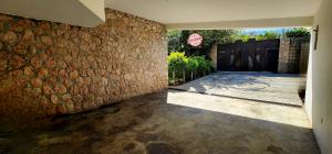 MAISON À LOUER - Zone : Haut route de Frère