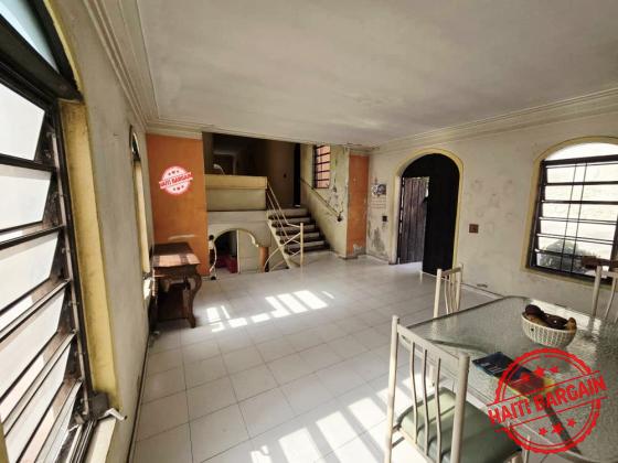 MAISON À VENDRE – PELERIN 6