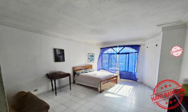 MAISON À VENDRE – PELERIN 6