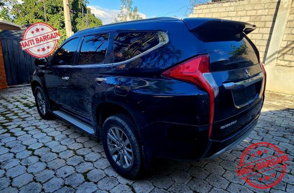 2017 MITSUBISHI MONTERO SPORT