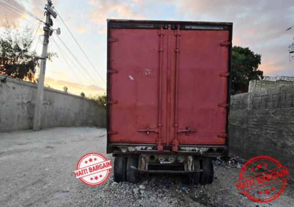 CONTAINER 45 PIEDS SUR CHÂSSIS INTÉGRÉ