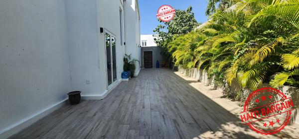 MAISON À VENDRE – VIVY MITCHEL