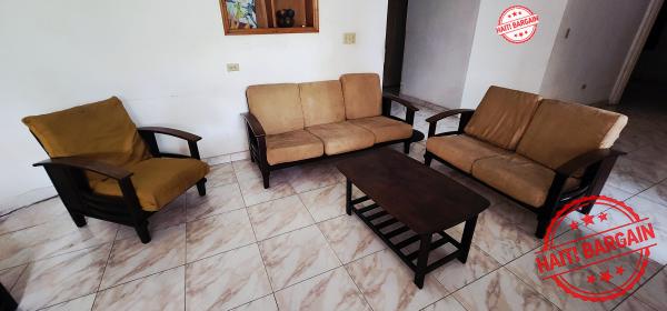 MAISON SÉPARÉE EN 2 APPARTEMENTS – À LOUER & À VENDRE