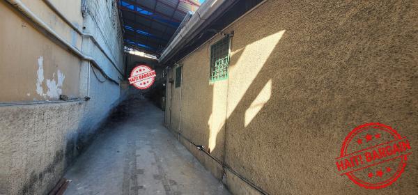 IMMEUBLE COMMERCIAL À VENDRE – ZONE: PÉTION-VILLE