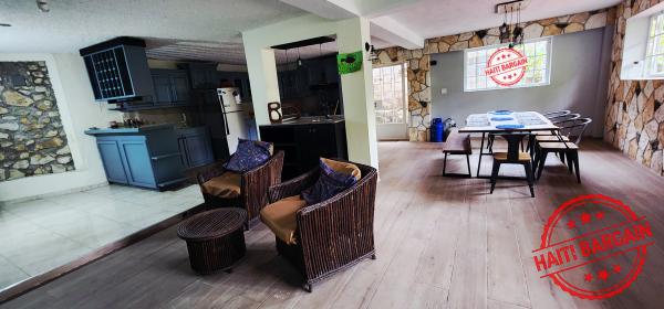 MAISON À VENDRE – THOMASSIN 32