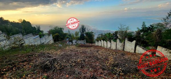 TERRAIN À VENDRE – LABOULE 12 (TARA’S)