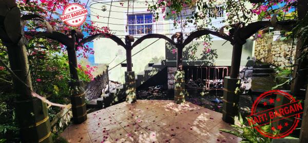 MAISON À VENDRE – TARA'S