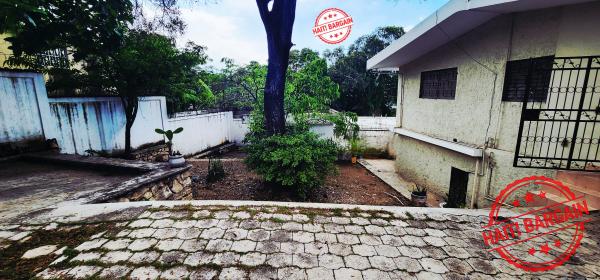 MAISON A VENDRE, ZONE: CATALPA