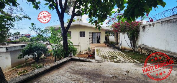 MAISON A VENDRE, ZONE: CATALPA