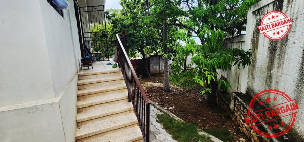 MAISON A VENDRE, ZONE: CATALPA