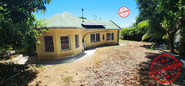 MAISON A VENDRE, ZONE:  VIVY MITCHEL