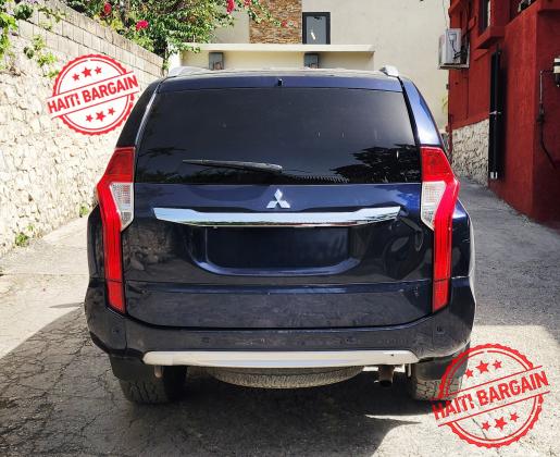 2017 MITSUBISHI MONTERO SPORT GLS