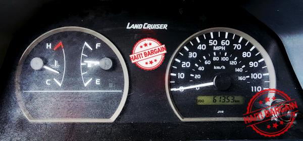 2017 TOYOTA LAND CRUISER