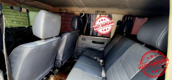 2017 TOYOTA LAND CRUISER