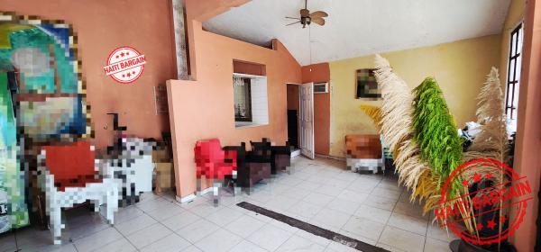 MAISON SÉPARÉE EN 2 APPARTEMENTS & 1 STUDIO À VENDRE - ZONE: PELERIN 3