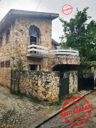 MAISON A VENDRE, ZONE:  THOMASSIN 32