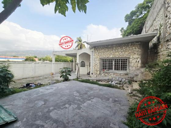 MAISON A VENDRE, ZONE:  PUIT BLAIN