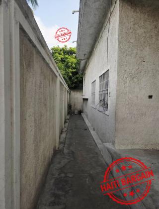 MAISON A VENDRE, ZONE:  PUIT BLAIN