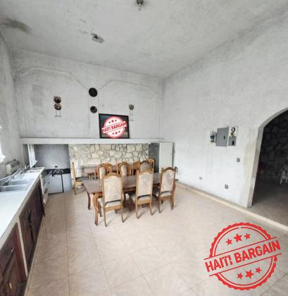 MAISON A VENDRE, ZONE:  PUIT BLAIN