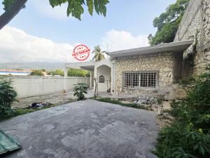 MAISON A VENDRE, ZONE:  PUIT BLAIN