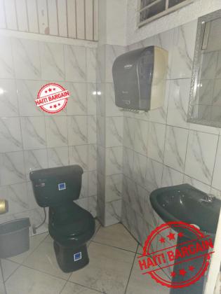 ESPACE COOERCIAL À LOUER – ZONE: DELMAS