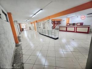 ESPACE COOERCIAL À LOUER – ZONE: DELMAS
