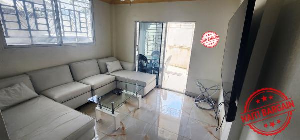 APPARTEMENT À LOUER – ZONE: THOMASSIN 37