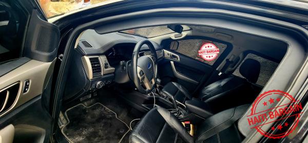 2020 FORD EVEREST BINDÉ B4
